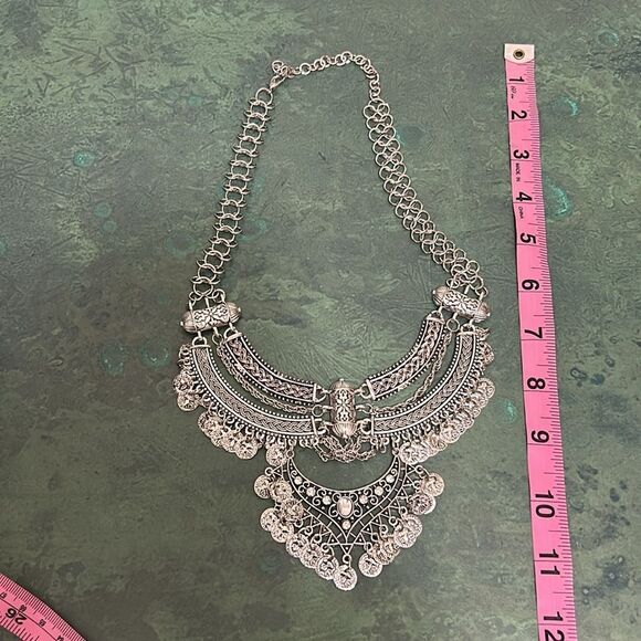 BOHO Statement Necklace - Picture 7 of 9